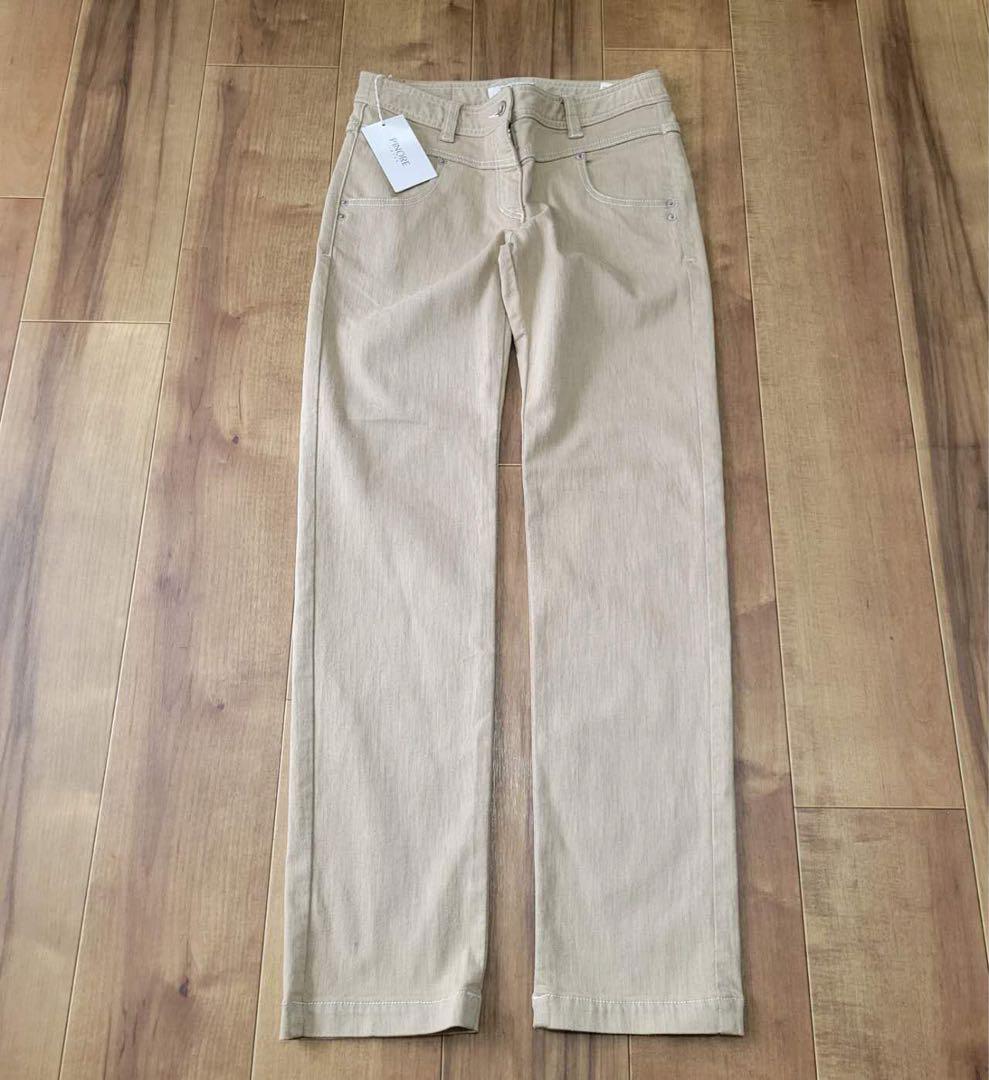 新品未使用 PINORE パンツ