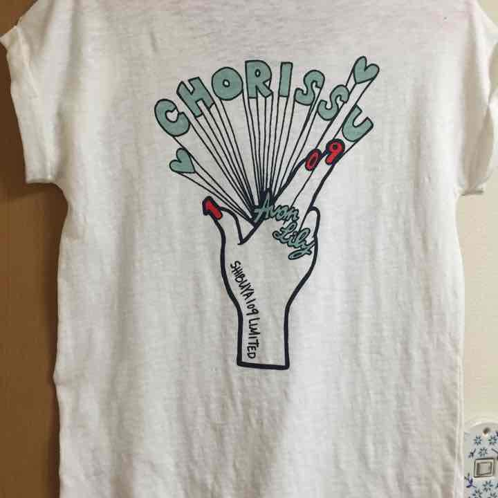 Avan Lily Tシャツ