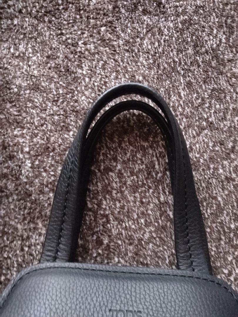 レザーハンドバッグ
