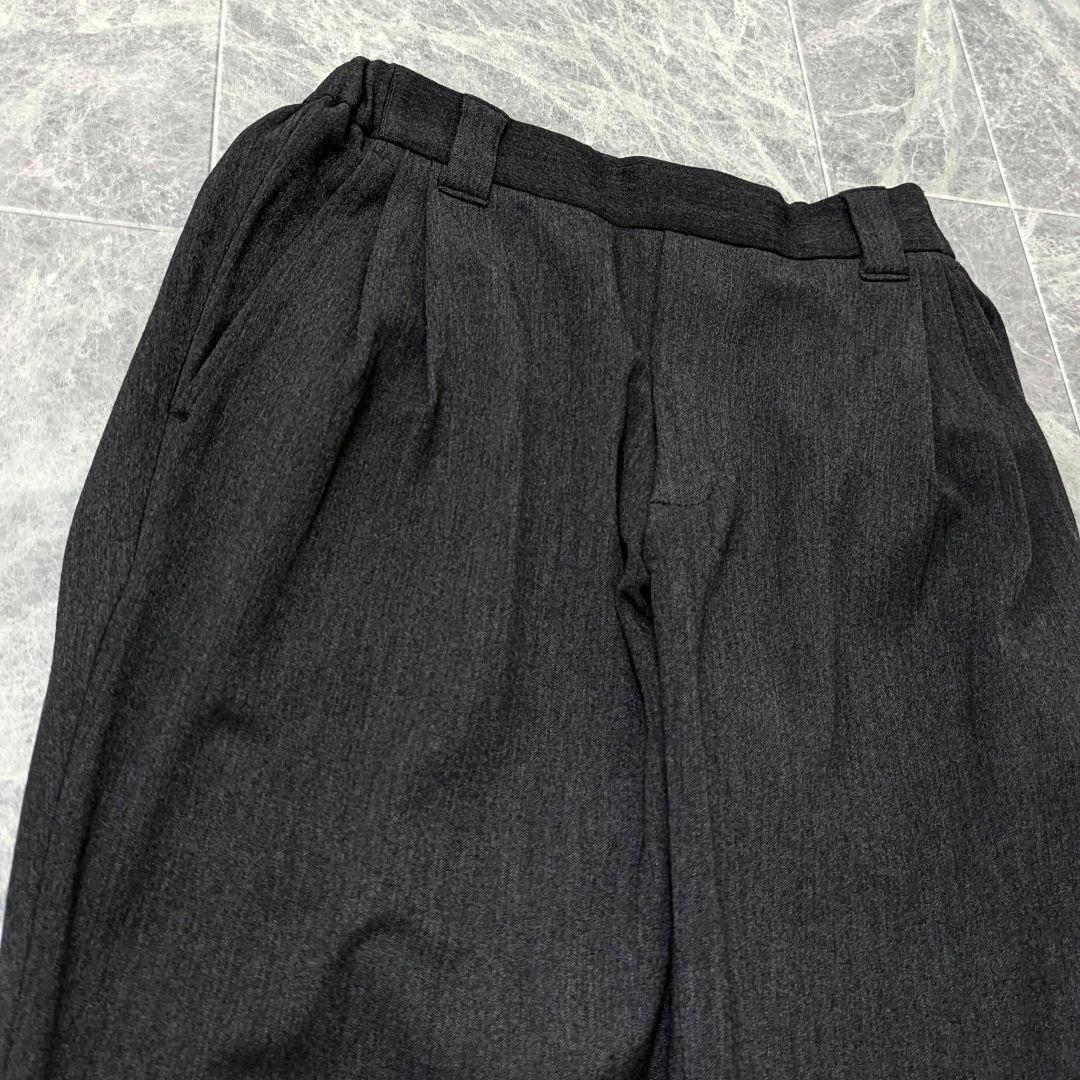 美品◎ユナイテッドトウキョウ　アウトラスト2タックスラックス　ダークグレー