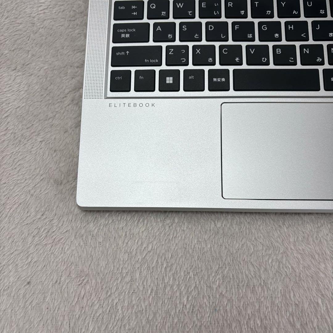 軽型ノートPC