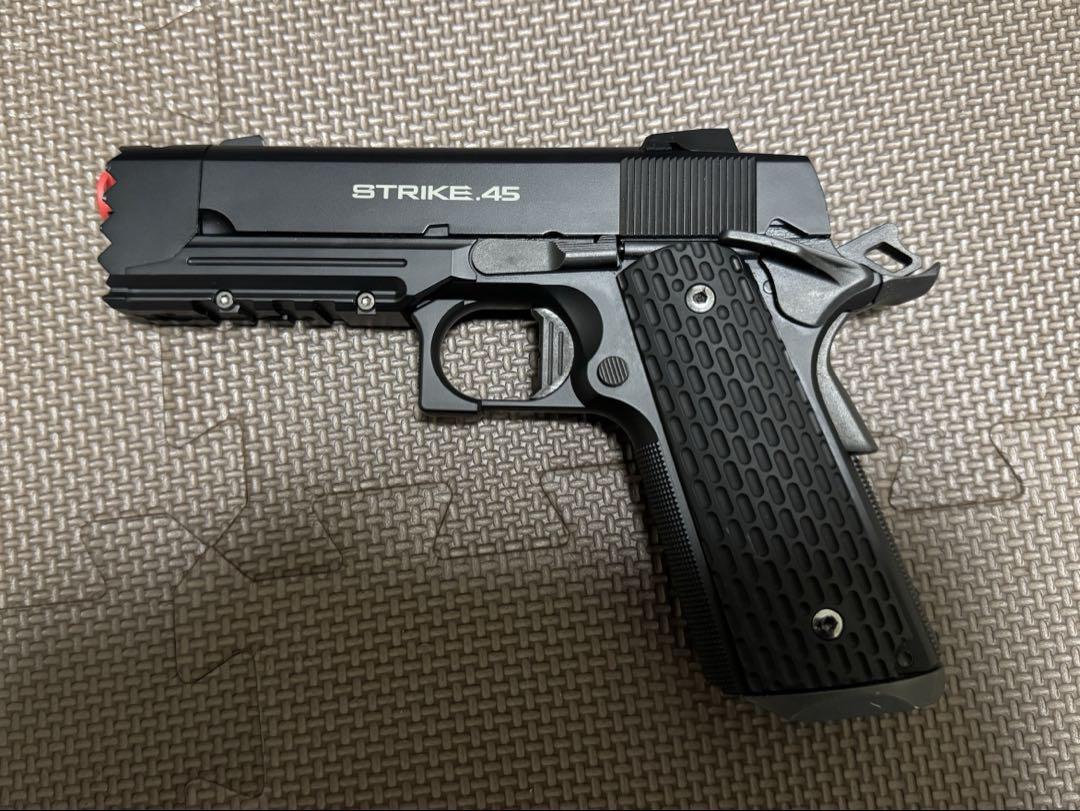 STRIKE WARRIOR ガスガン マガジン3本付き
