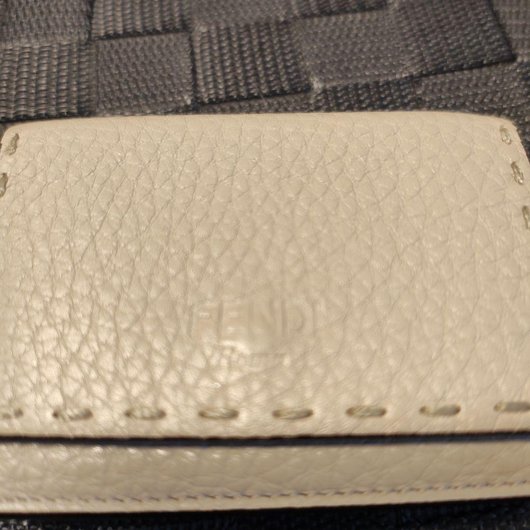 FENDI セレリア 三つ折り財布 バイカラー コンパクト アイボリー