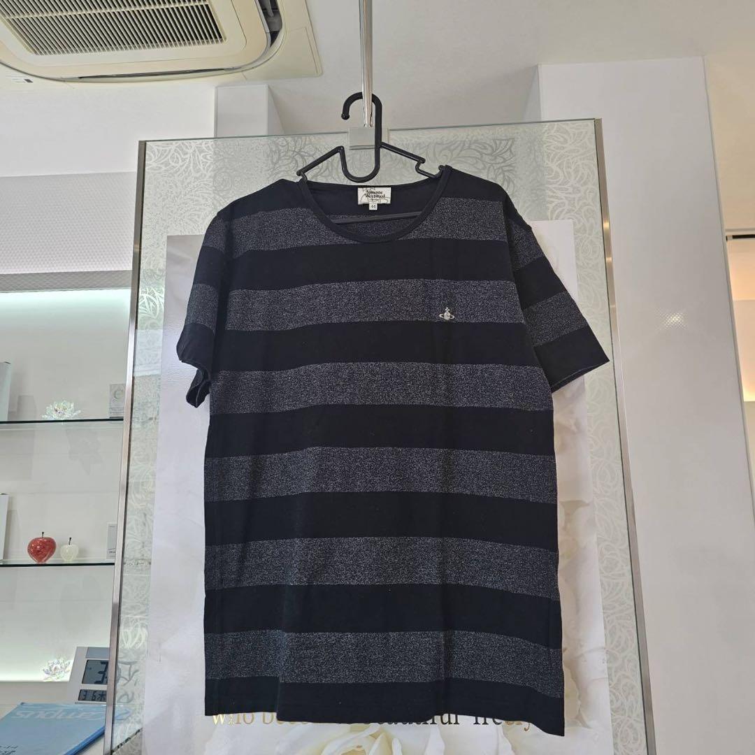 ストライプデザインTシャツ 黒とグレー