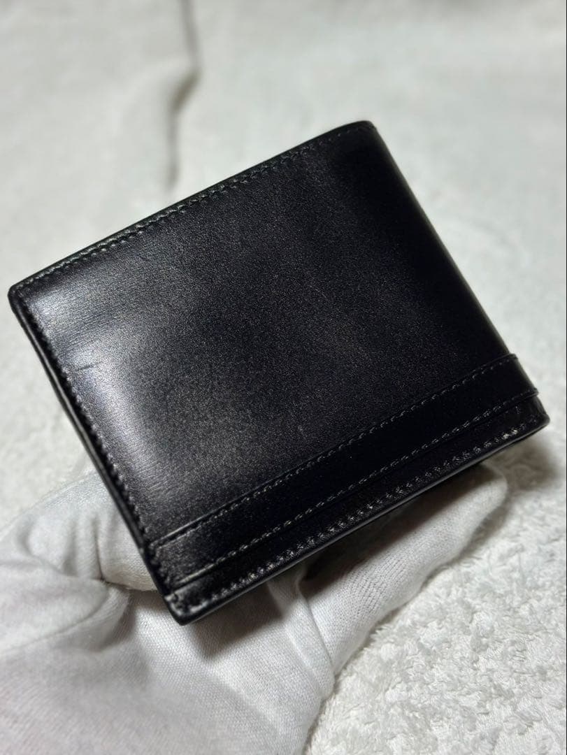 GUCCI 折り財布 レザー シルバー ブラック インターロッキング