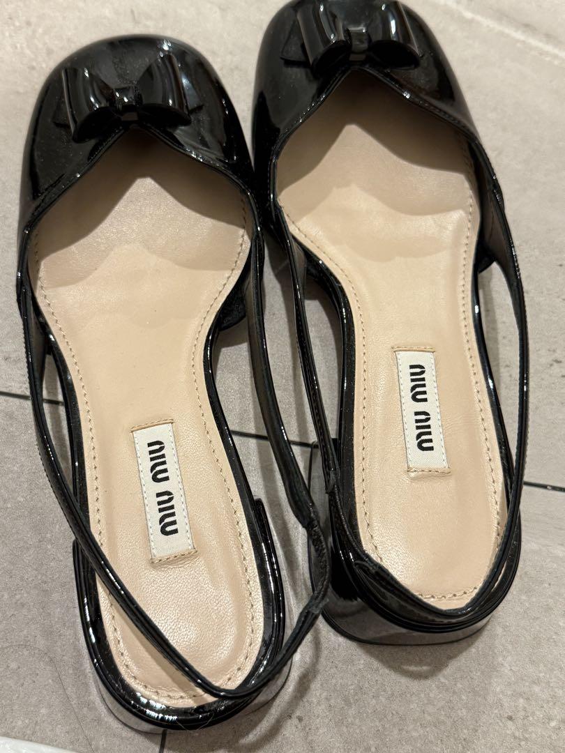 【新品】miumiu 黒いリボン付きサンダル 21.5cm