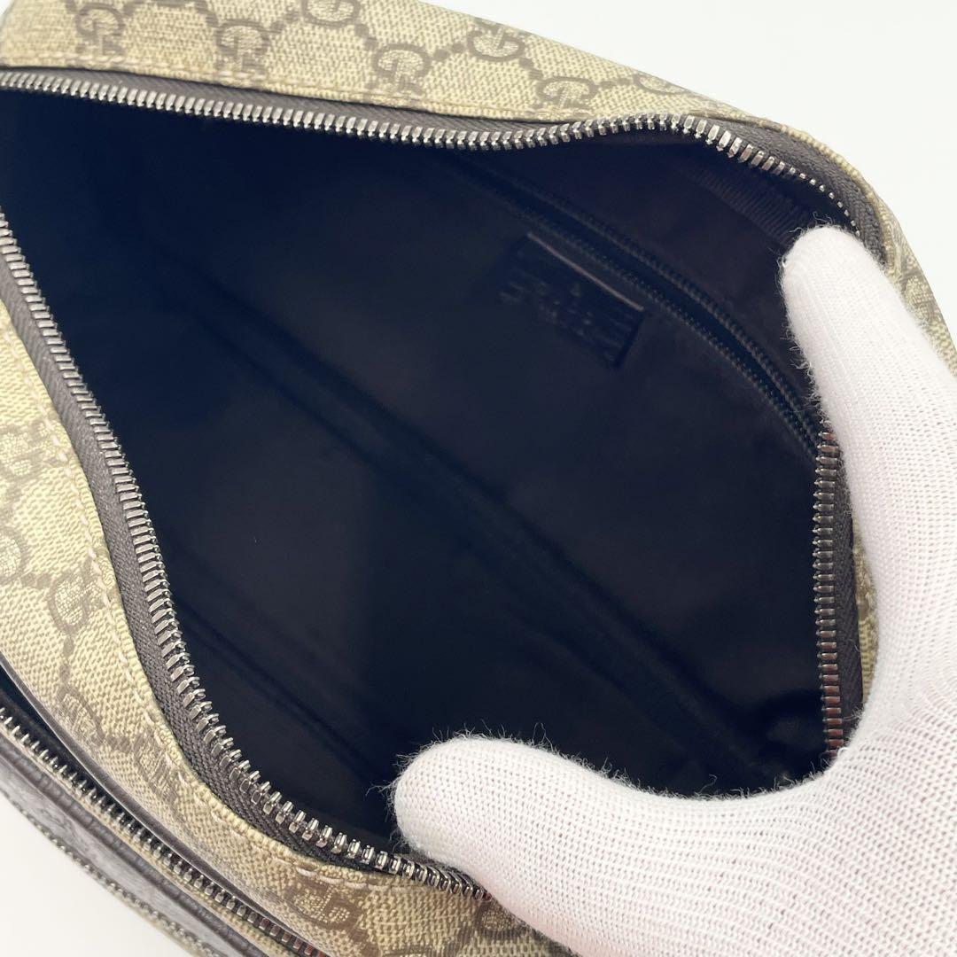 【美品】グッチ ショルダーバッグ カメラバッグ 斜め掛け GGスプリーム メンズ
