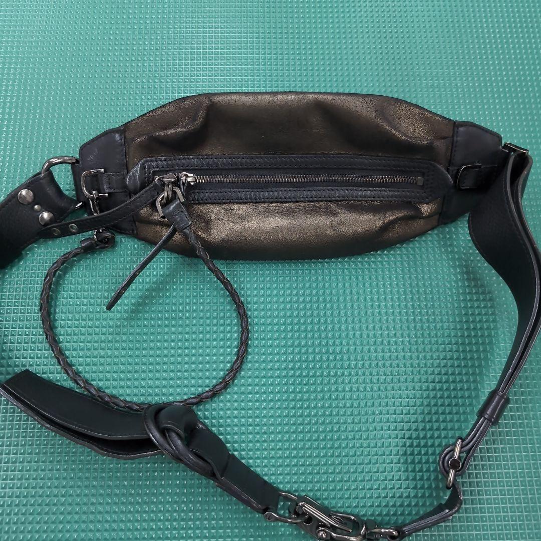 美品　master piece vinterks　ボディバッグ　渋ゴールド　本革