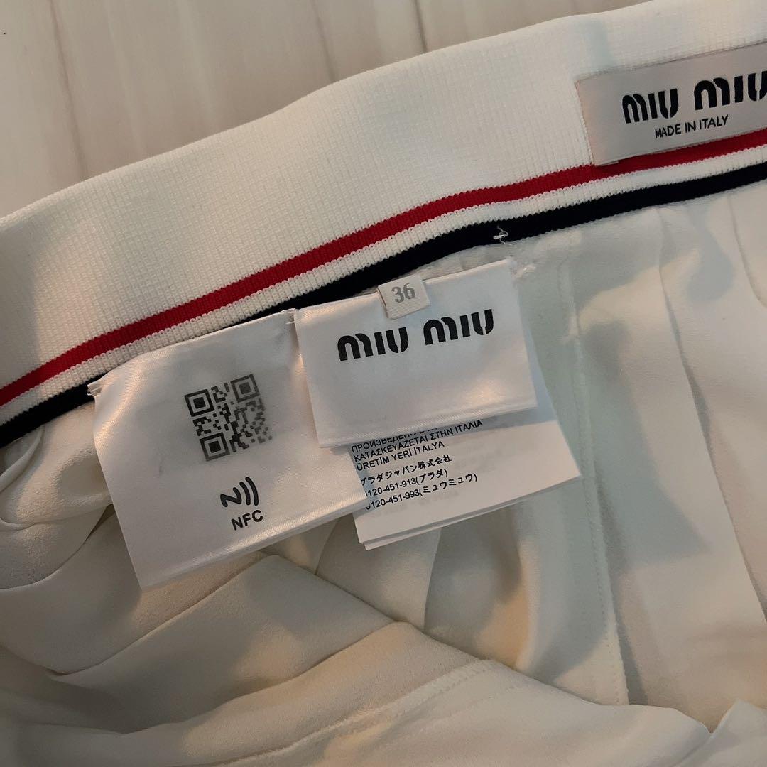 ミュウミュウ MIUMIU スカート テニスコート スカート ホワイト