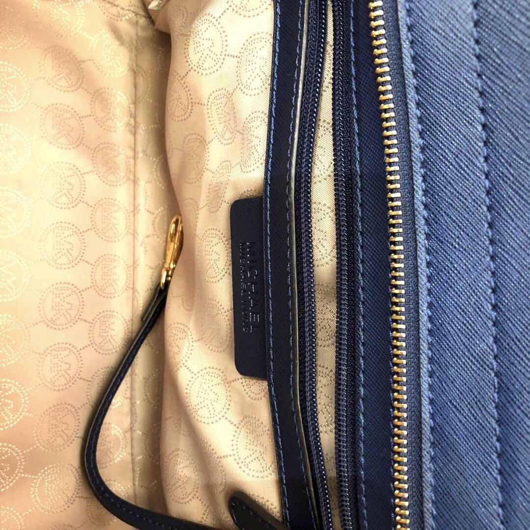 MICHAEL KORS ネイビー　ショルダーバッグ