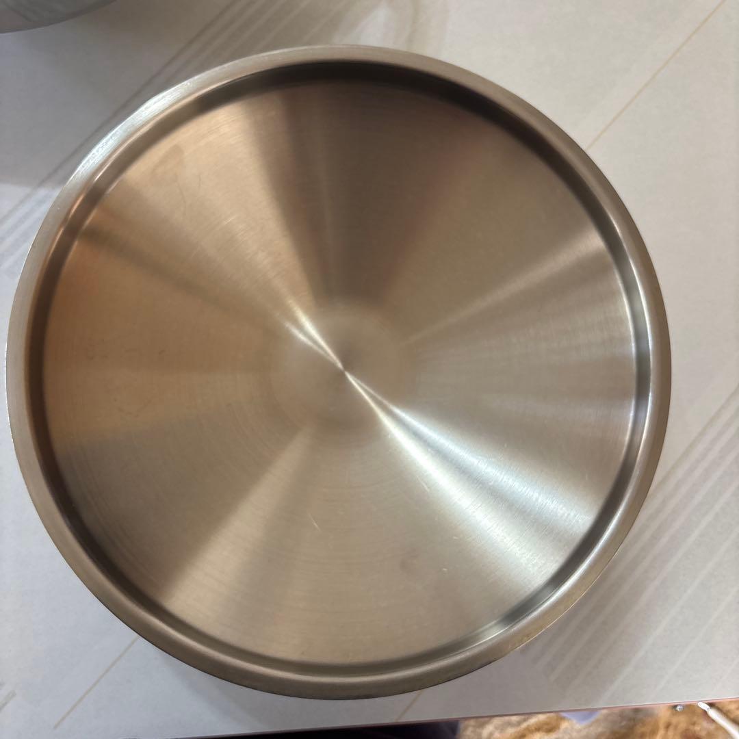 無水鍋 ステンレス中華鍋目立った傷や汚れなし