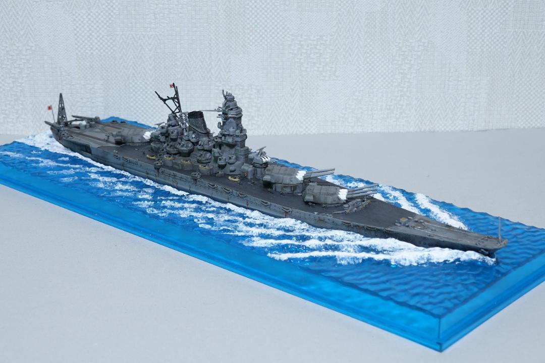 【完成品】1/700　戦艦武蔵 [捷一号作戦時(1944年)]　ジオラマベース付