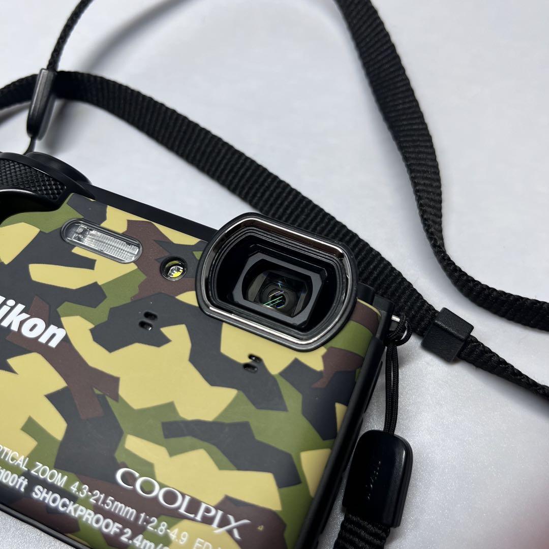 Nikon coolpix w300 迷彩 カモフラージュ アウトドアカメラ