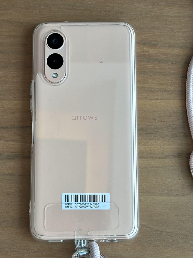 arrows We2 F-52Eライトオレンジ（docomo）