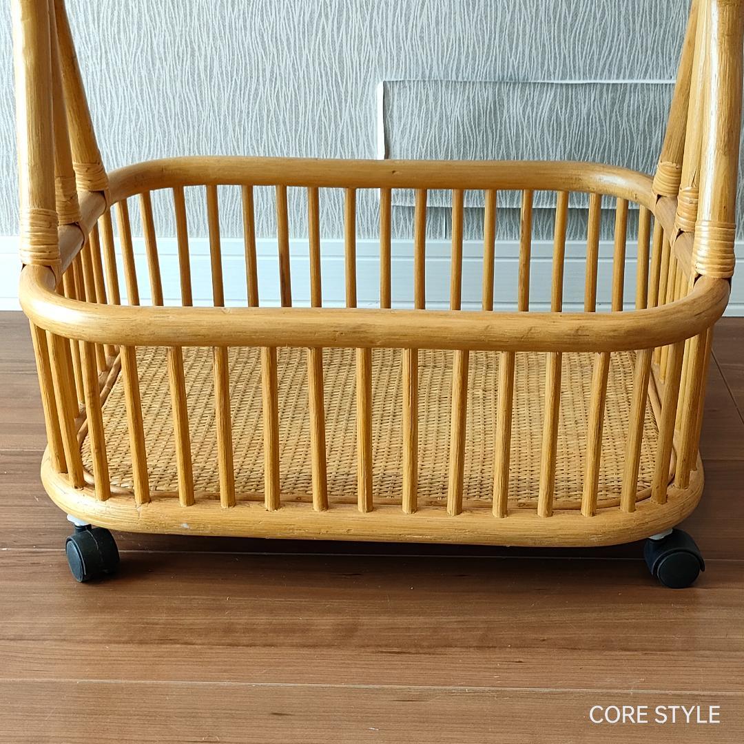 ほぼ新品　藤　ラタン　ランドリーラック　収納　　S5