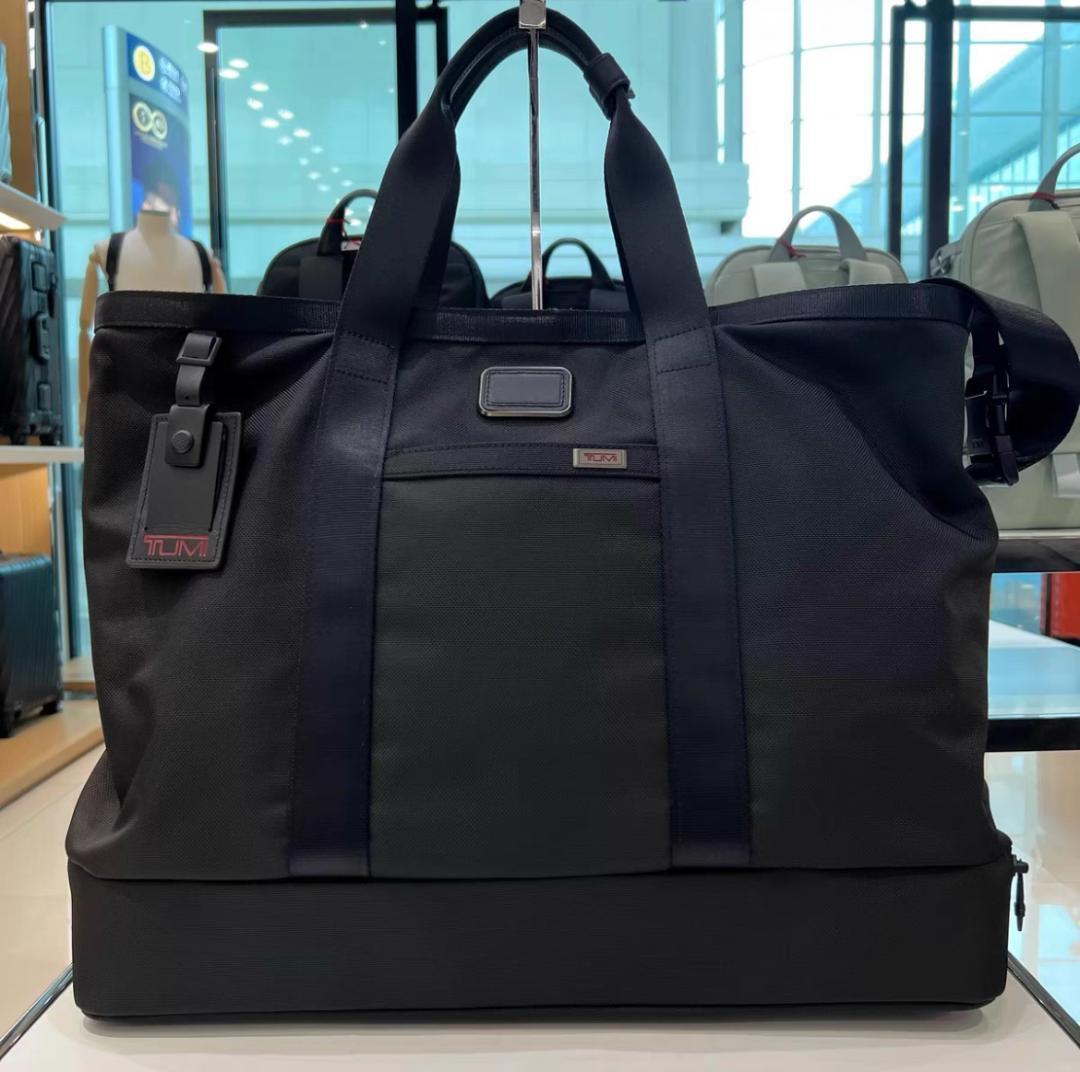 2025人気特価 キャリーオールトートバック TUMI ブラック メルカリ - バッグ