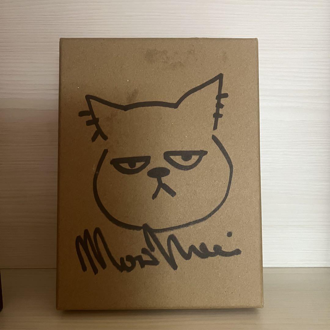 morimeiworks zombcats サイン入り　カレンダー