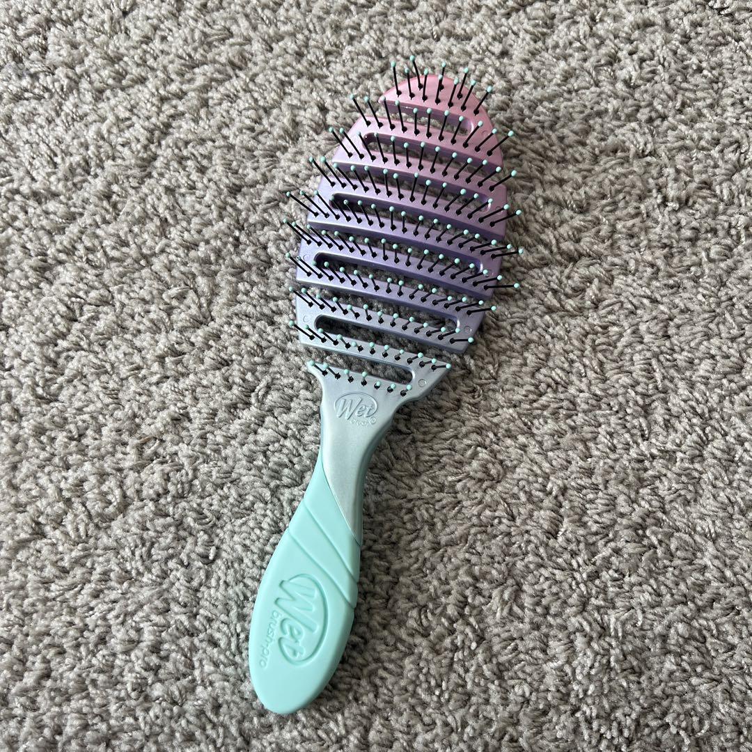 Wet Brush ヘアブラシ