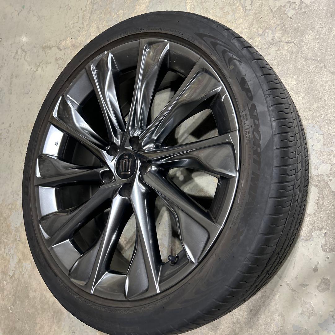 クラウン クロスオーバー