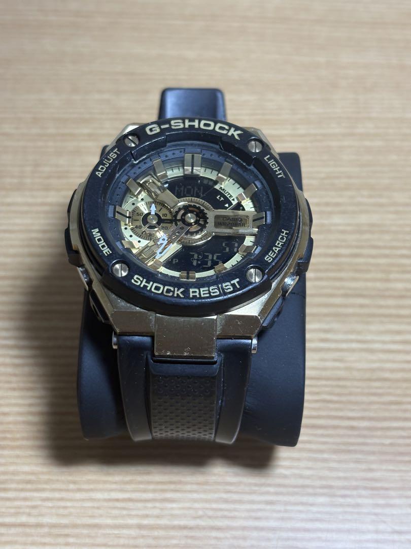 G-SHOCK ブラック/ゴールド