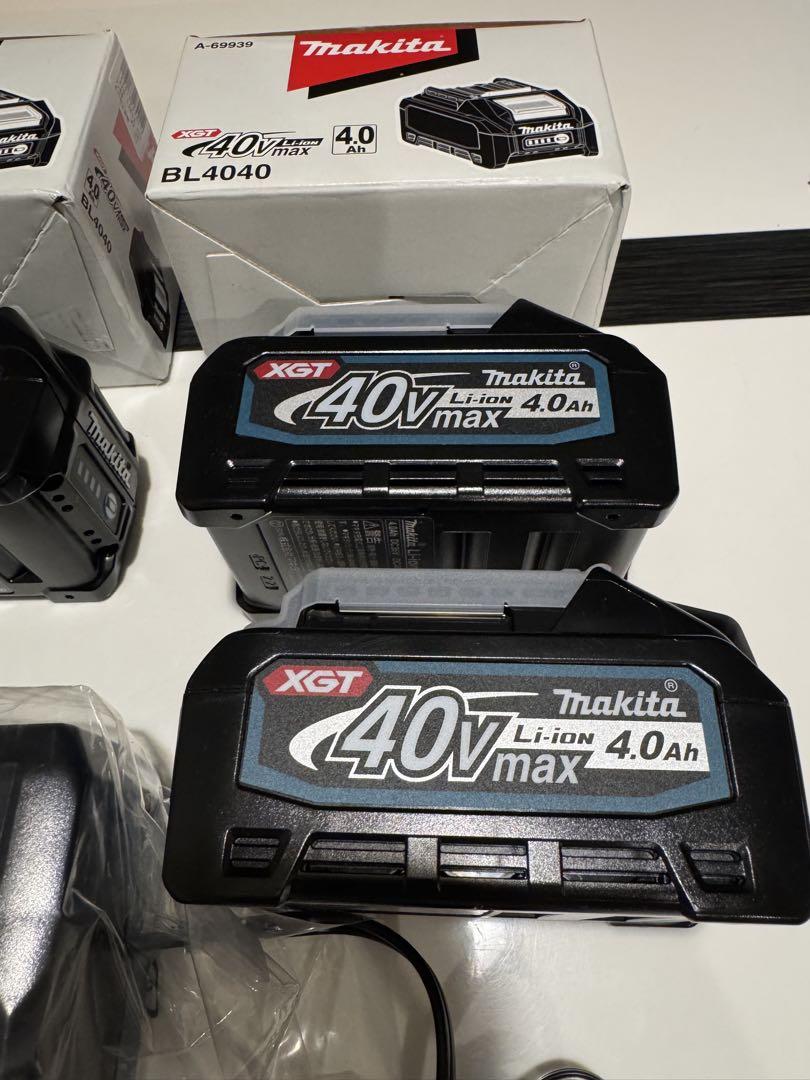 マキタ　40V バッテリーと充電器