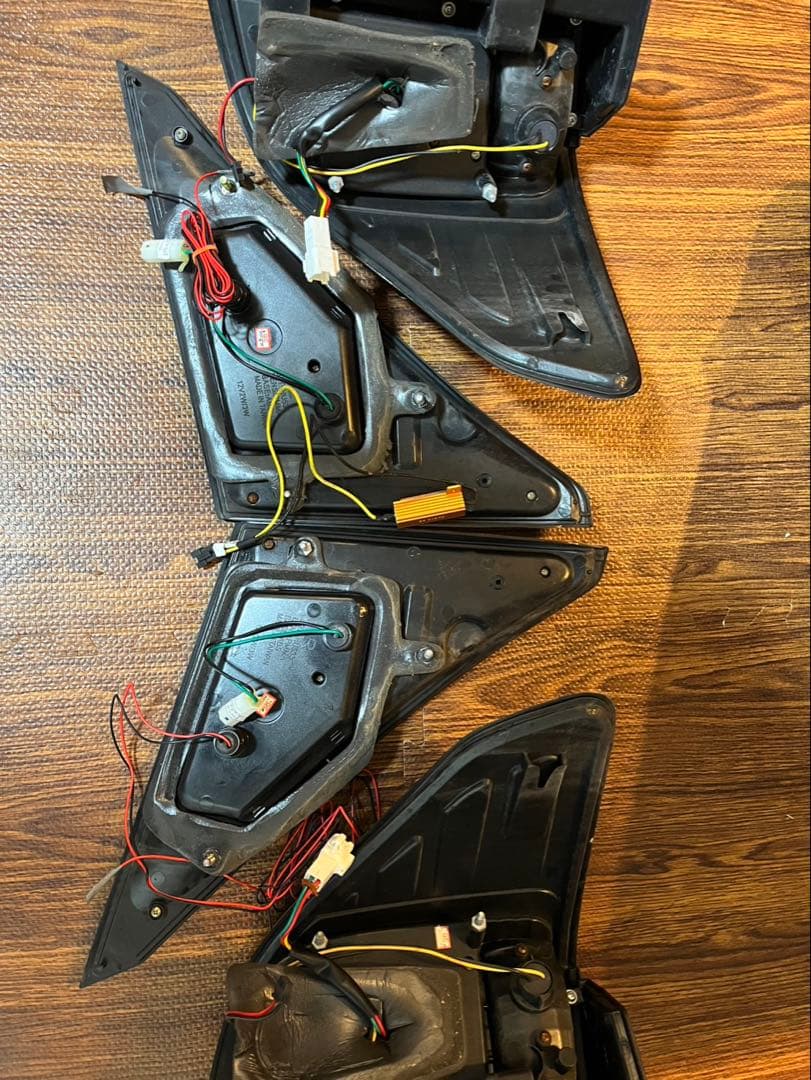 アルファードヴェルファイア20テールランプ アルファードヴェルファイア20テールランプ