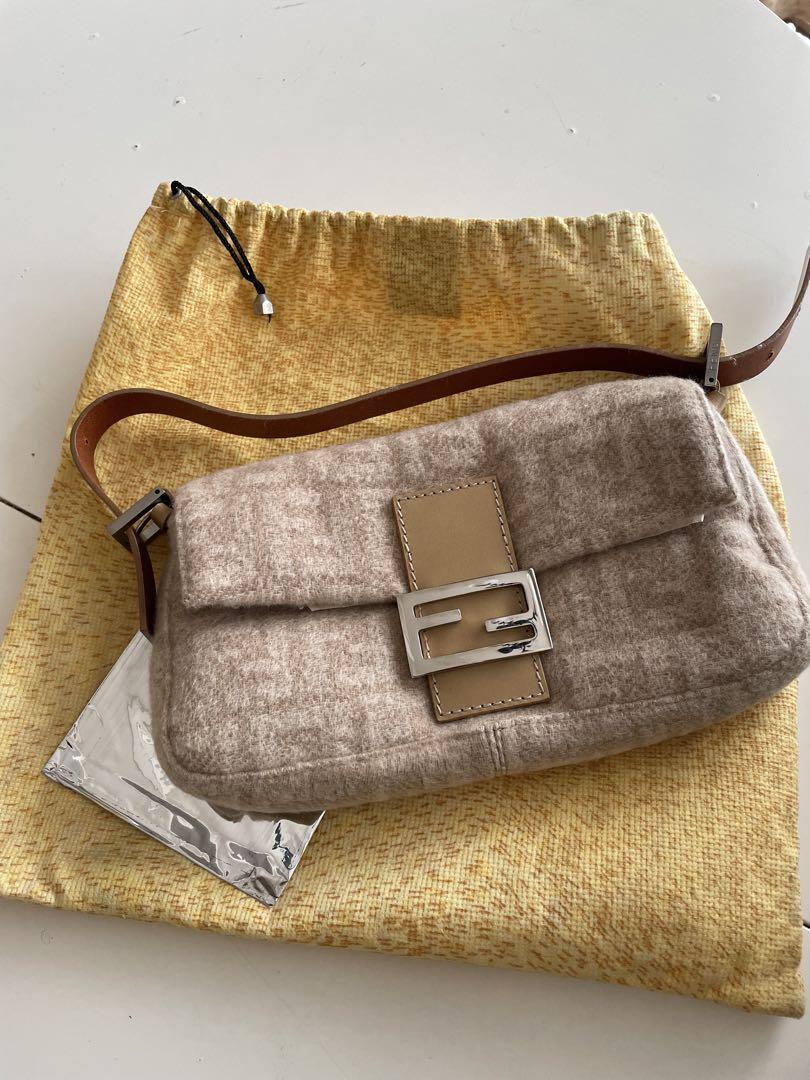 FENDI バゲットバッグ