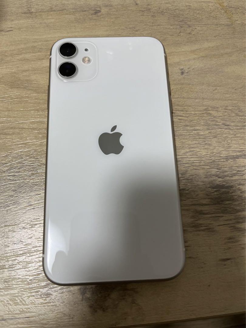 iPhone 11 ホワイト 64 GB docomo 社外バッテリー