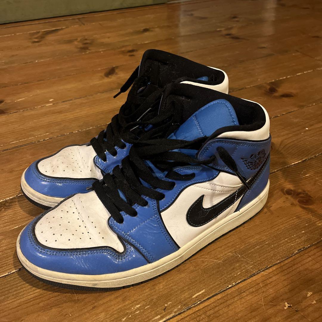 NIKE ジョーダン　シグナルブルー