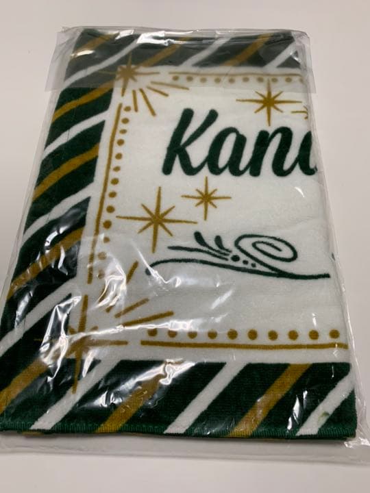 メルカリ 未使用品 西野カナ クリスマスライブ タオル ミュージシャン 1 400 中古や未使用のフリマ