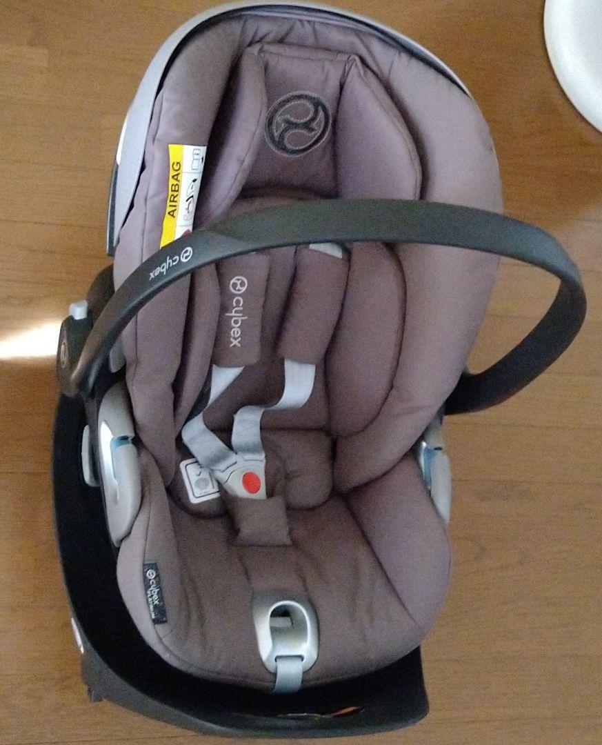 cybexチャイルドシート