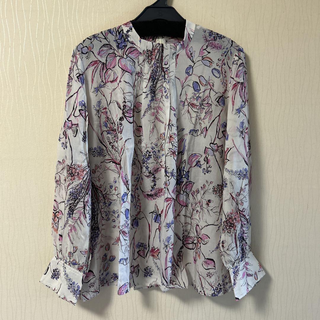 ピノーレ☆美品柄ブラウス　透け感　約70%OFF