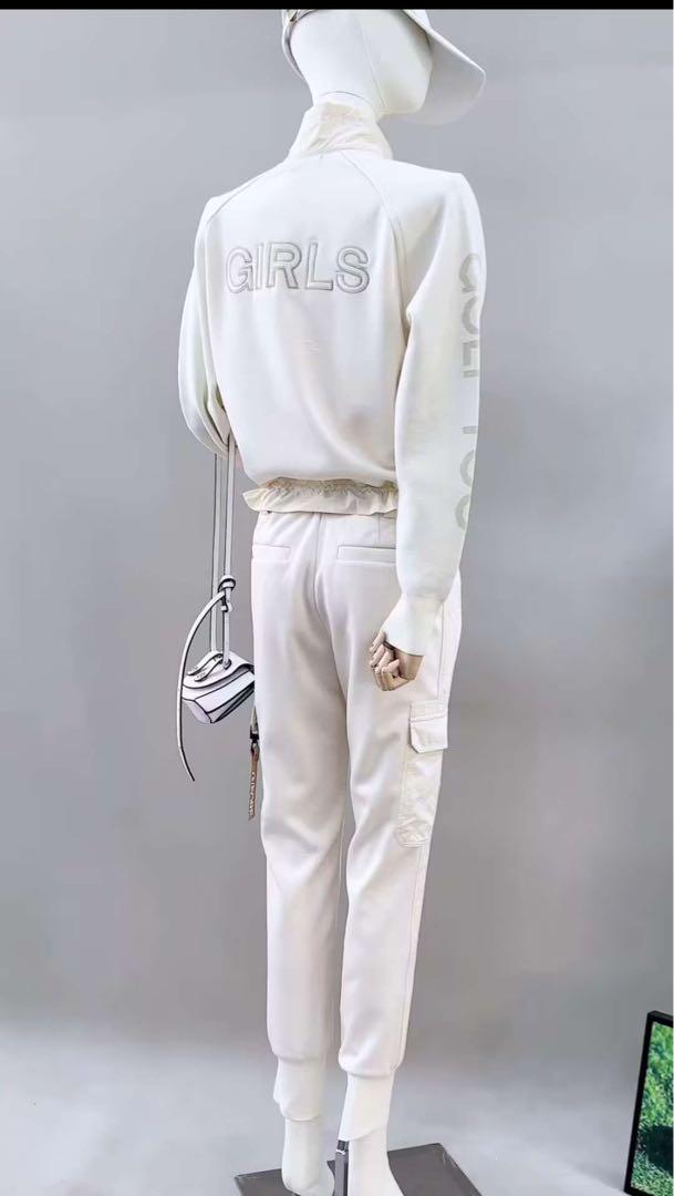新品ジーフォアG/FOREゴルフウェアレディーストップス·パンツ　2点セット