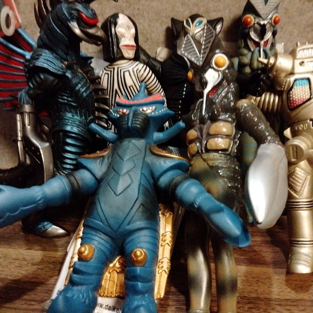 保存品ウルトラ怪獣シリーズ6体 ムービーモンスターシリーズガイガン1体ソフビ
