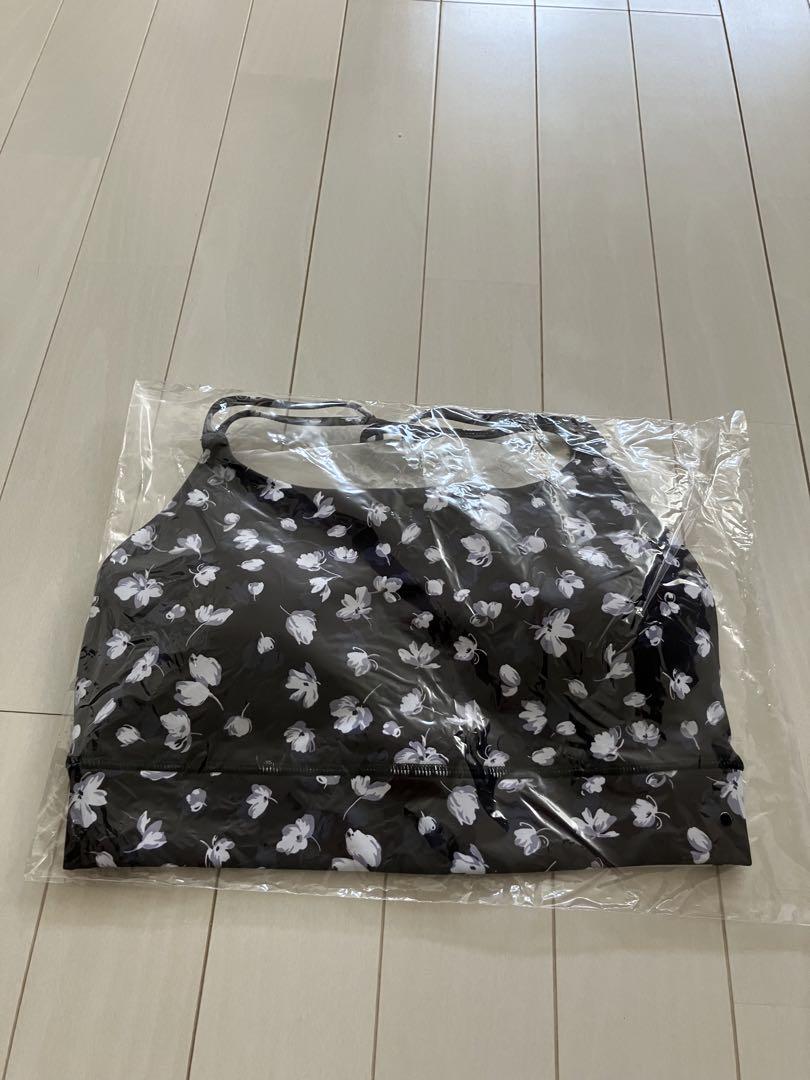 新品　スカーラ　SUKALA ブラトップ　Sサイズ　花柄　黒　ヨガ