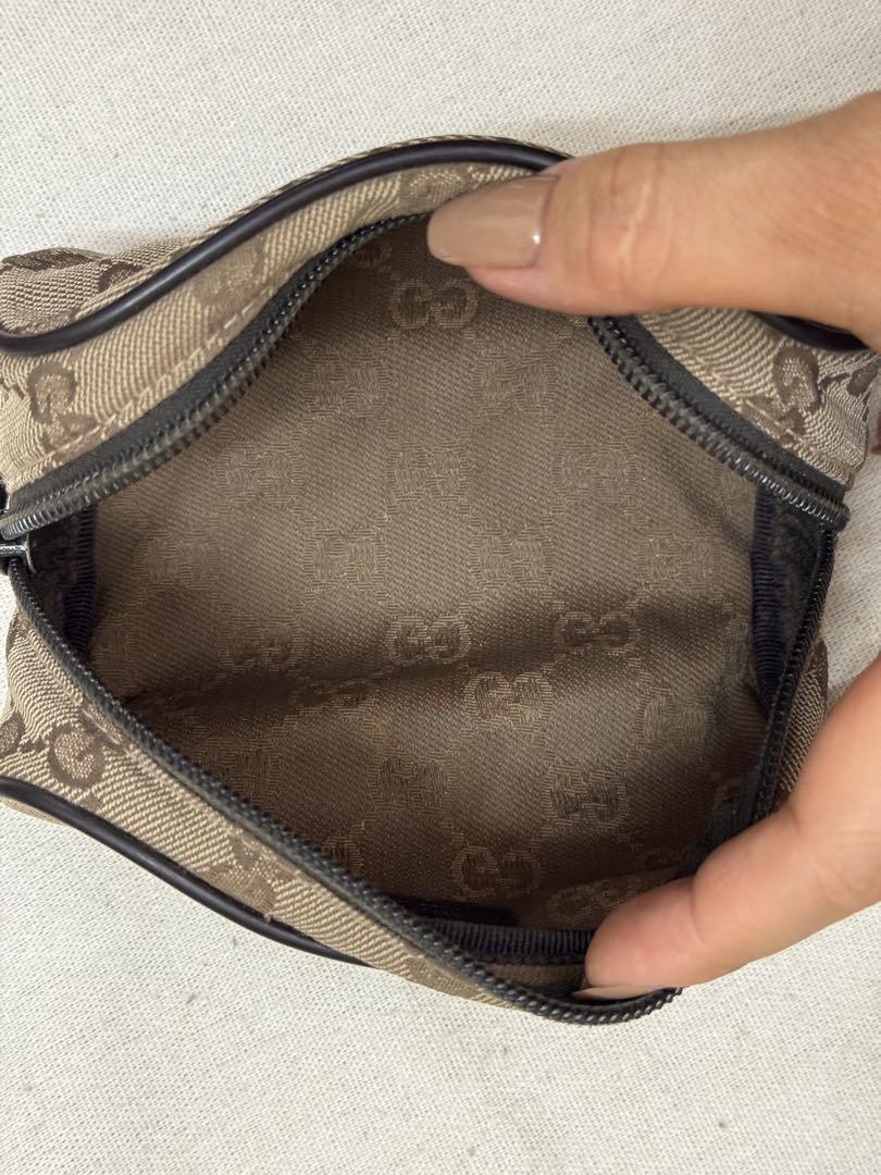 Gucci グッチ　ポーチ