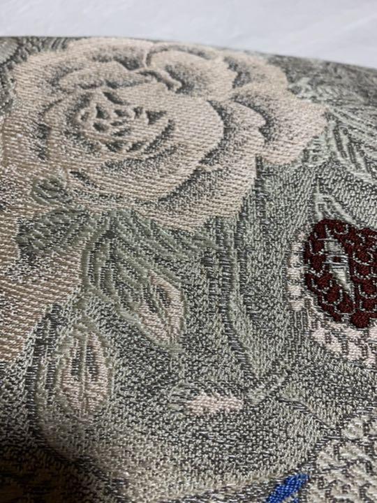 アンティーク帯 正絹織生地に刺繍 両面丸帯 クジャクと薔薇に