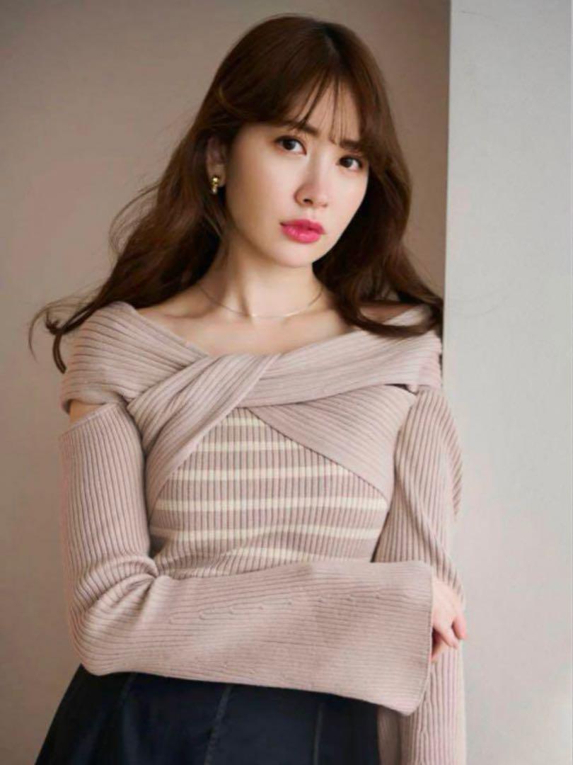 Her lip to Open Sleeve Knit Top