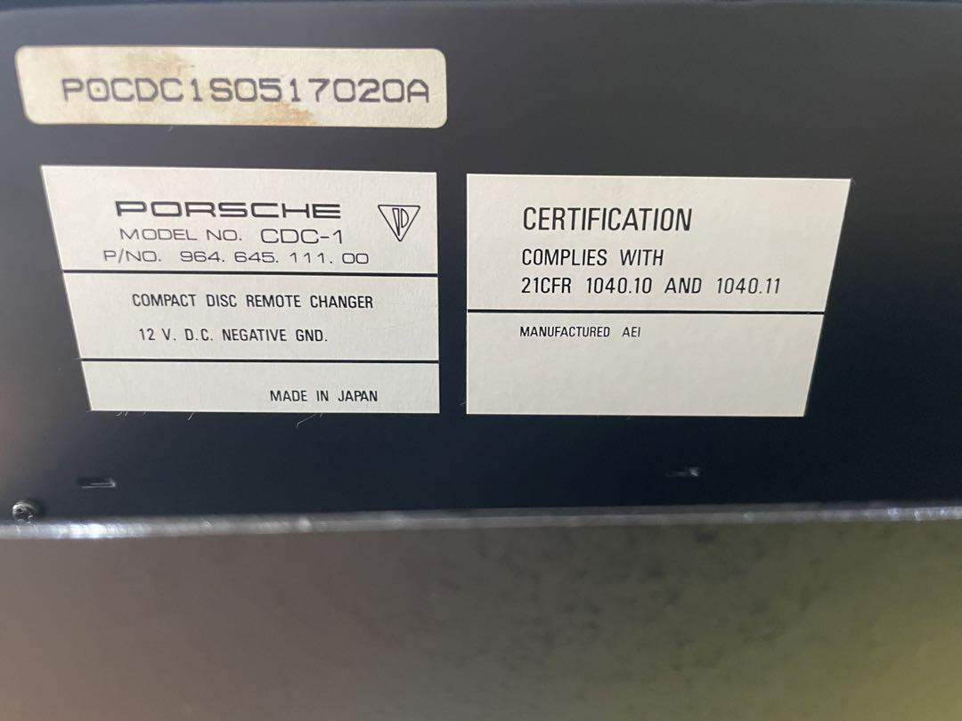 当時物　ポルシェ993 純正CDチェンジャー