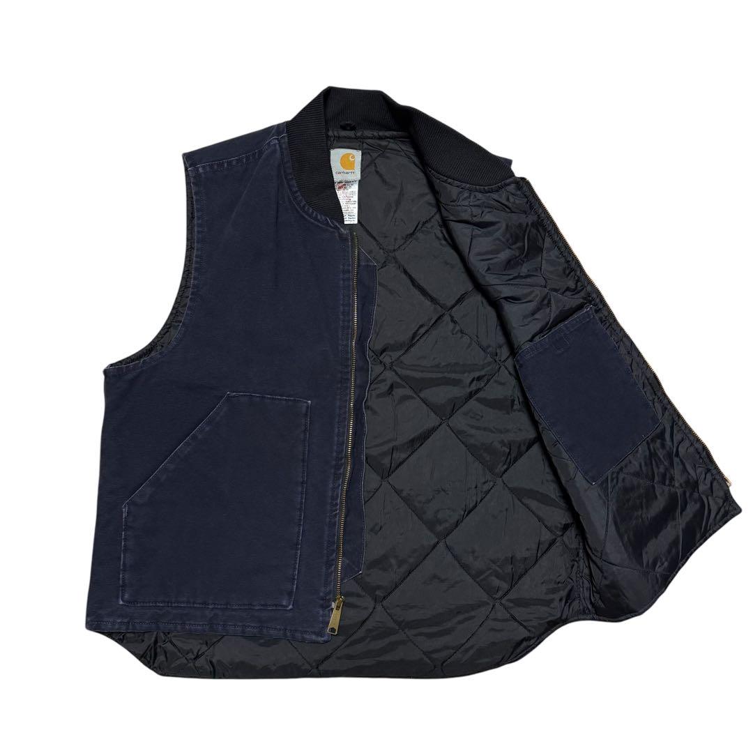 L Carhartt