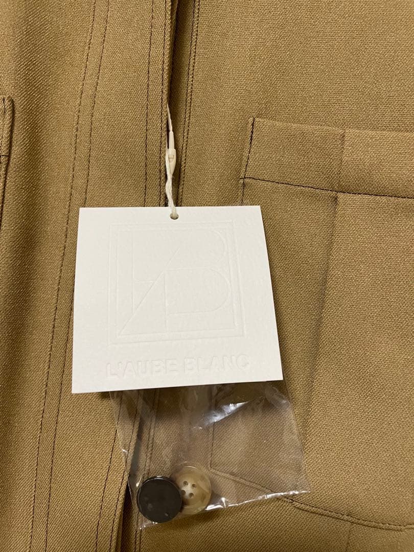 【新品タグ付】LAUBEBLANC | French Sleeve Jacket 【新品タグ付】LAUBEBLANC | French Sleeve Jacket