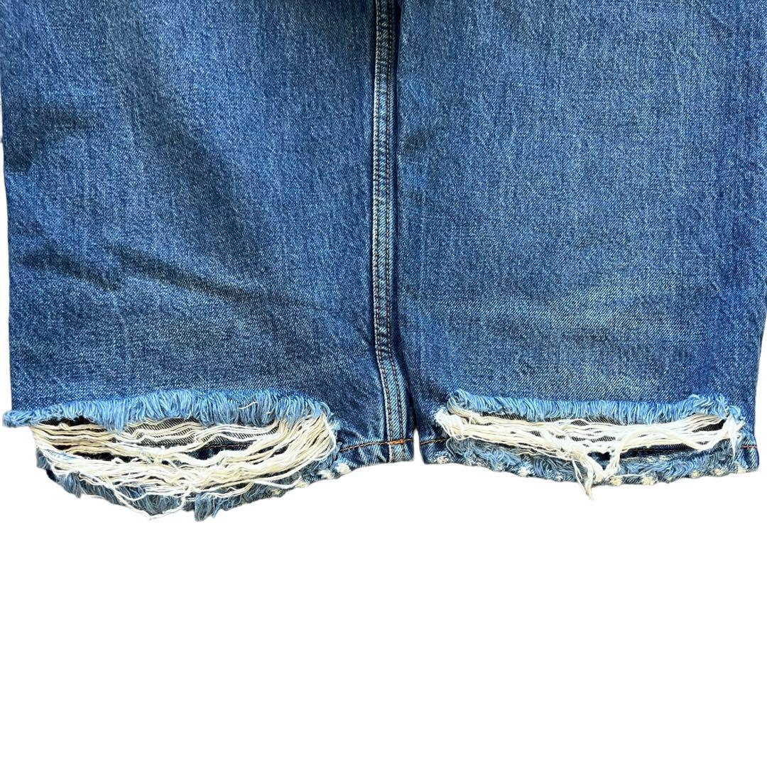 BALENCIAGA 23AW distressed baggy jeans