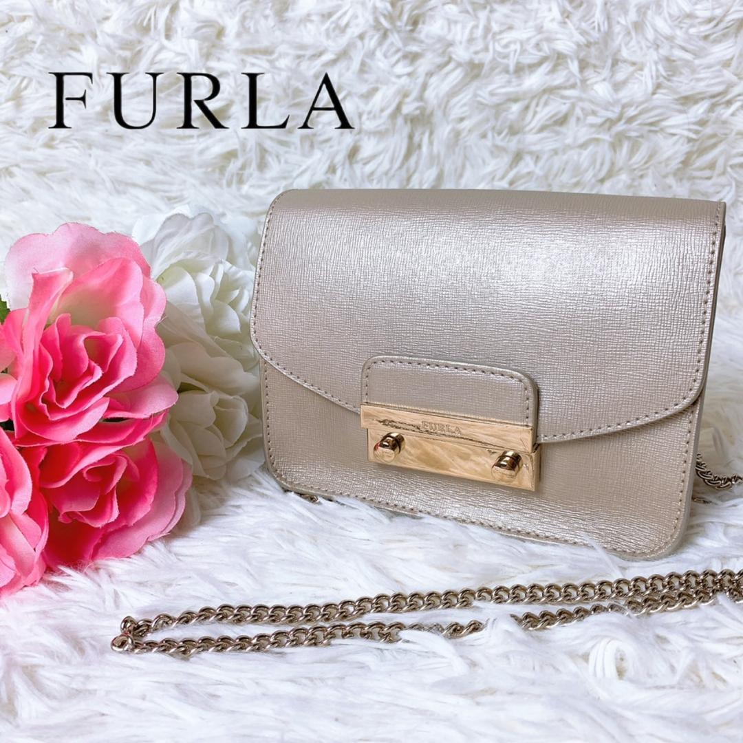 FURLA フルラ メトロポリス ショルダーバッグ ゴールド金具 クロス 売上特価 FURLA フルラ メトロポリス ショルダーバッグ