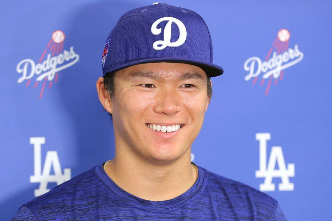 ドジャース 山本由伸直筆サインボールです、オリックスの初期の