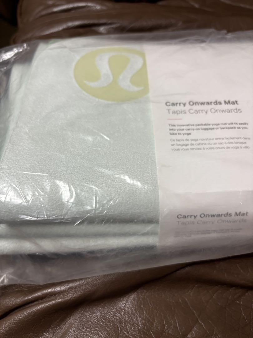 新品・未使用 lululemon ヨガマット