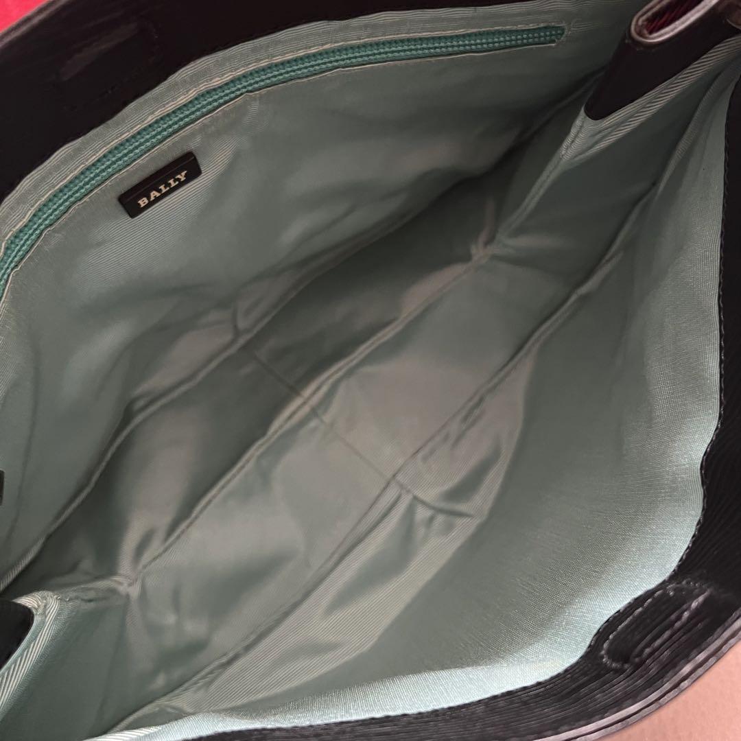 美品 BALLY ショルダーバッグ ラウンド バリー ワンショルダー ブラック
