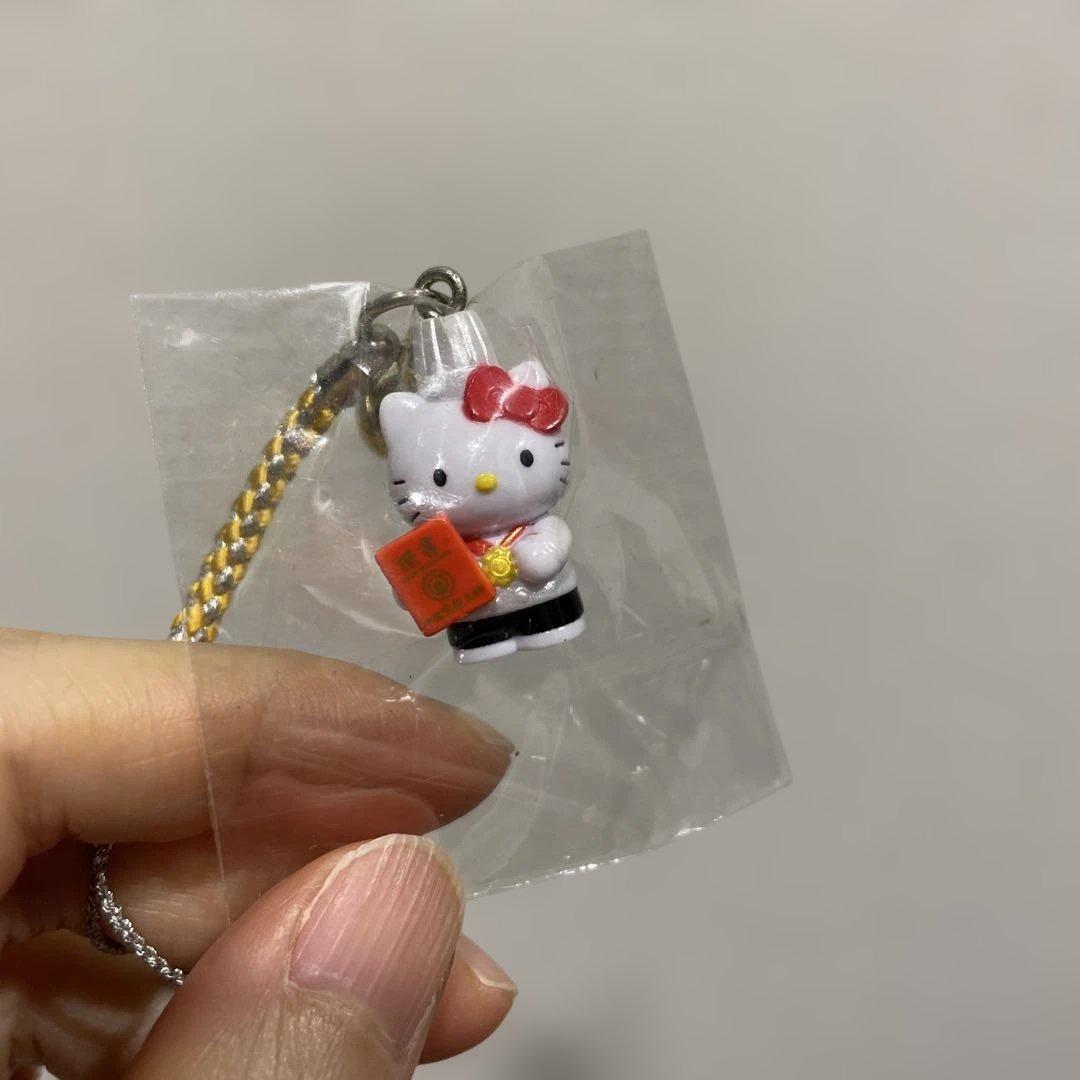 【横浜】ご当地キティ　ストラップ　ロイヤルウィング　新品未使用