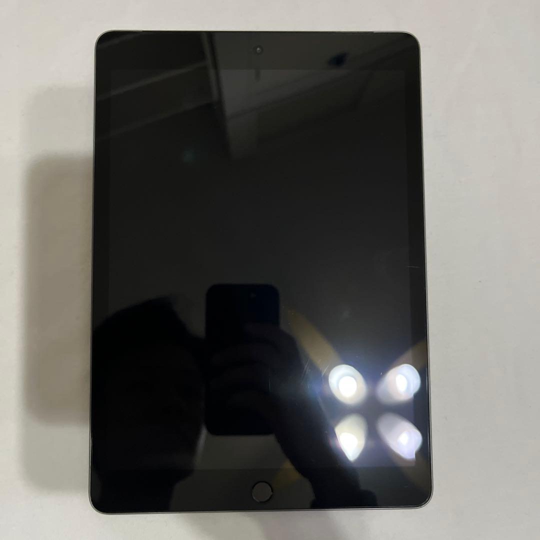 iPad 第7世代 32GB ※値下げ不可 iPad 第7世代 32GB ※値下げ不可