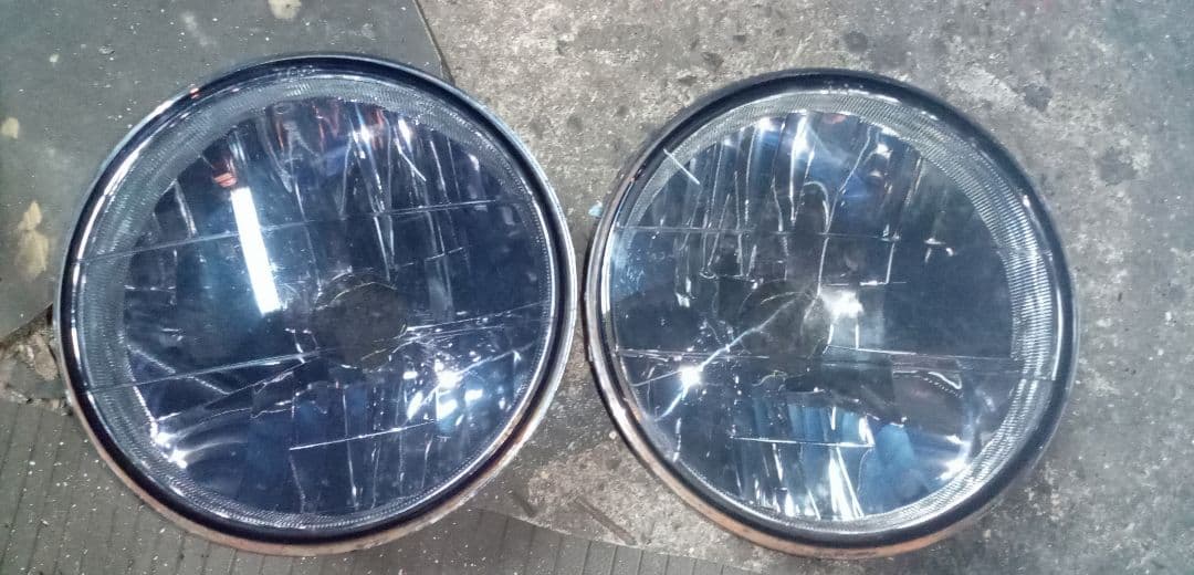 JA22社外ヘッドライト目立った傷や汚れなし