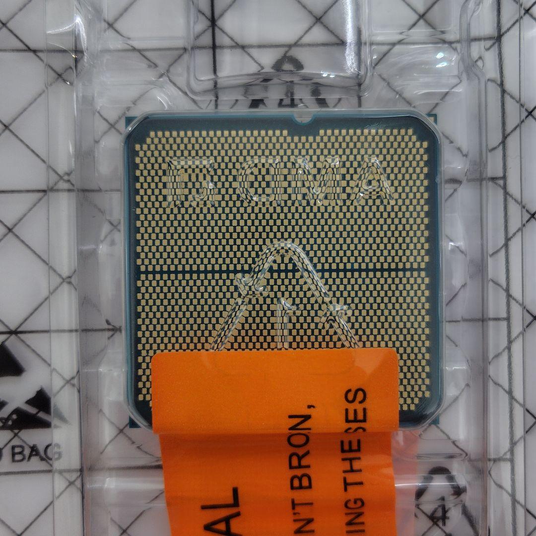 新品 AMD Ryzen 7 9700X